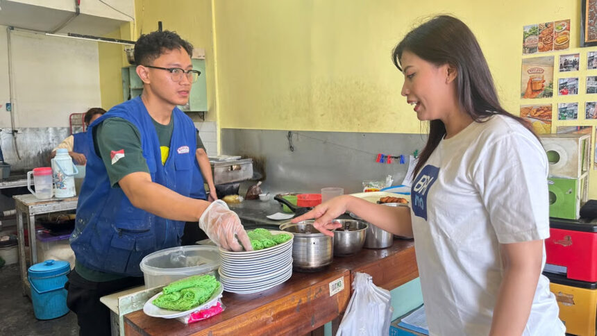 Jemput Pelaku Usaha Sejak Pagi, Bri Dorong Digitalisasi Transaksi Di Pasar Dan Kawasan Unggulan