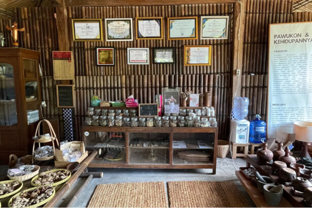 Sinergi Ugm, Sanggabiz, Dan Komunitas Lokal Mewujudkan Modernisasi Wellness Tourism Desa Sidorejo Berbasis Manuskrip Kuno Pawukon