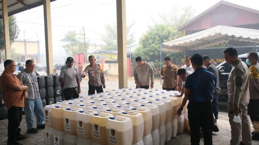 Polda Kalimantan Tengah telah memproduksi 1.607 jerigen cairan X-Fire hingga 1 Oktober 2026.
