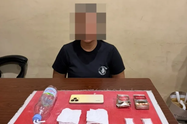 Satuan Reserse Narkoba (Satresnarkoba) Polresta Palangka Raya mengungkap dugaan peredaran narkotika jenis sabu di Kecamatan Pahandut.