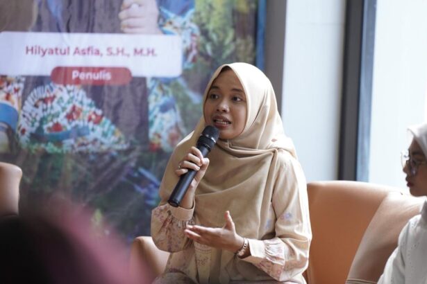 Akademisi Fakultas Hukum Universitas Palangka Raya (UPR), Hilyatul Asfia.