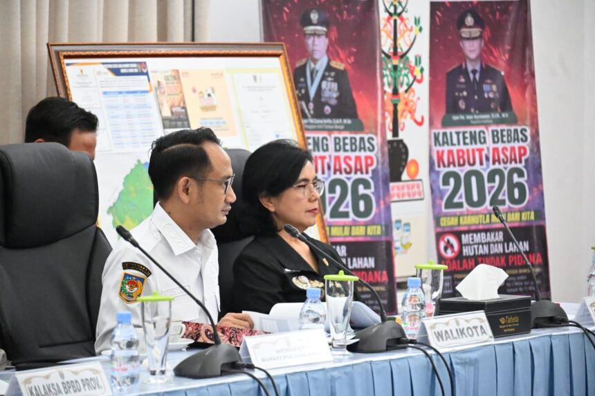 Fairid saat mengikuti rapat koordinasi pemantauan penanganan karhutla di Provinsi Kalimantan Tengah, Kamis (29/10/2026)