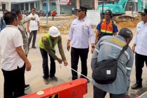 Cek Pelebaran Jalan